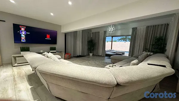 casas vacacionales y villas - Villa de 2 niveles Amueblada en venta en West Side Residences, Punta Cana 4
