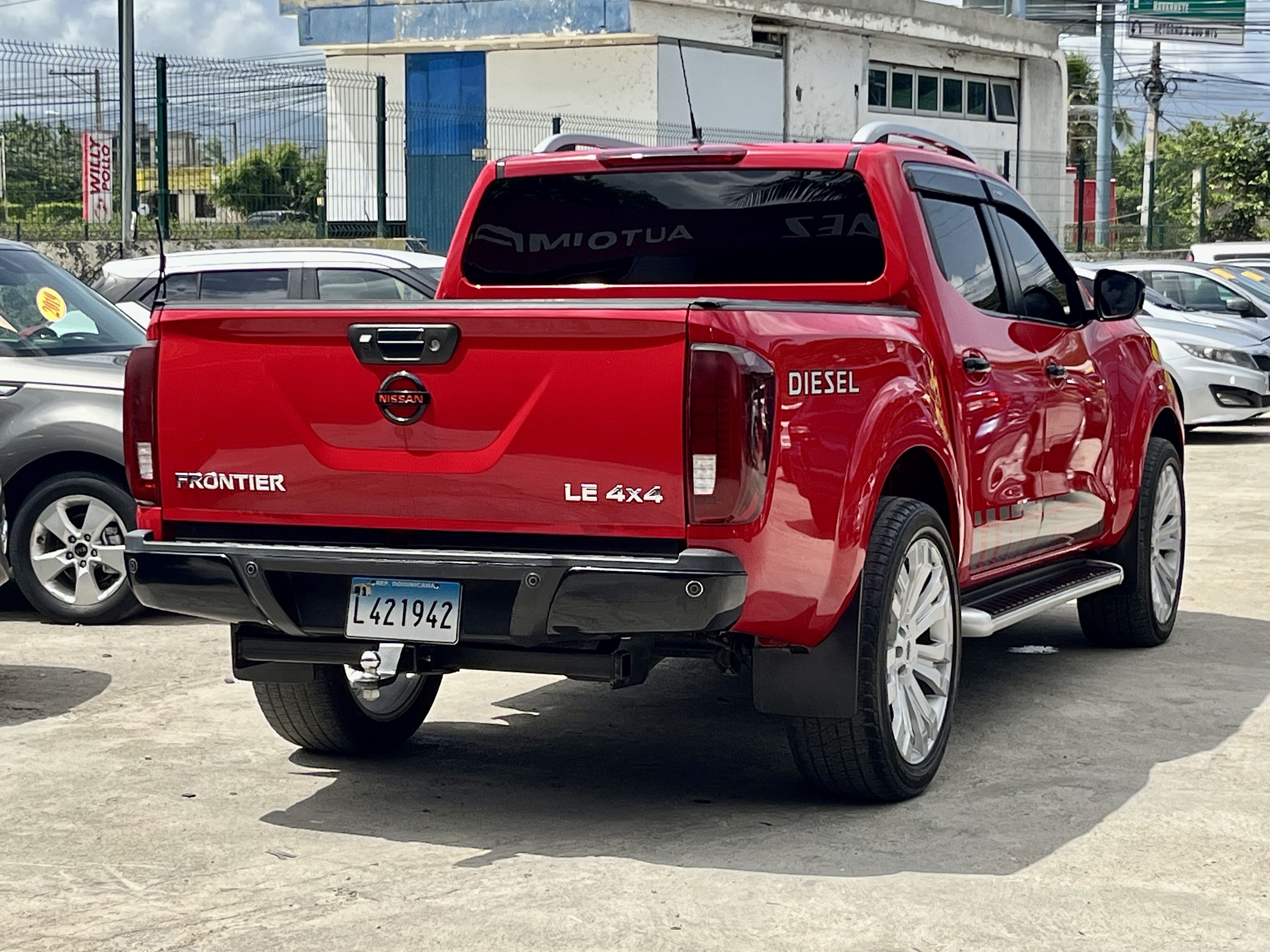 jeepetas y camionetas - Nissan Frontier 2021 – Versión LE 4x4 Diesel
 8