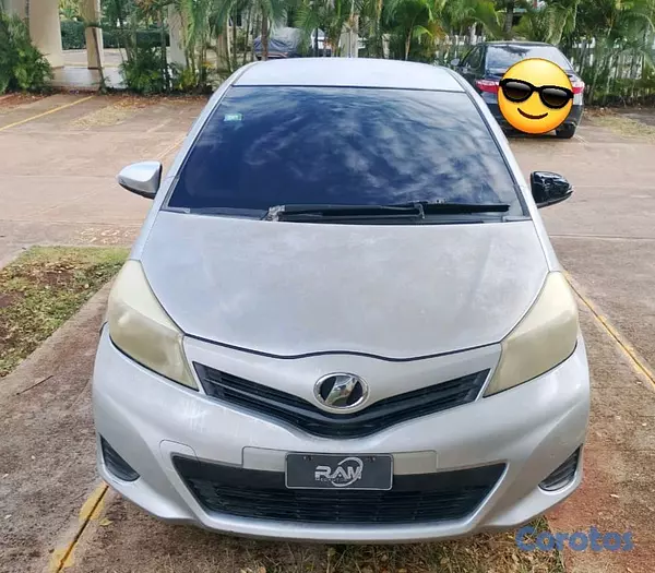 carros - toyota vitz 2012  8