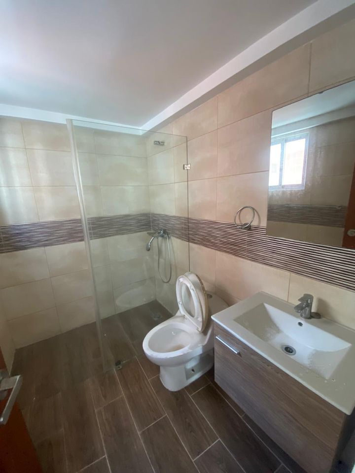 apartamentos - Apto en venta de oportunidad en Naco 8