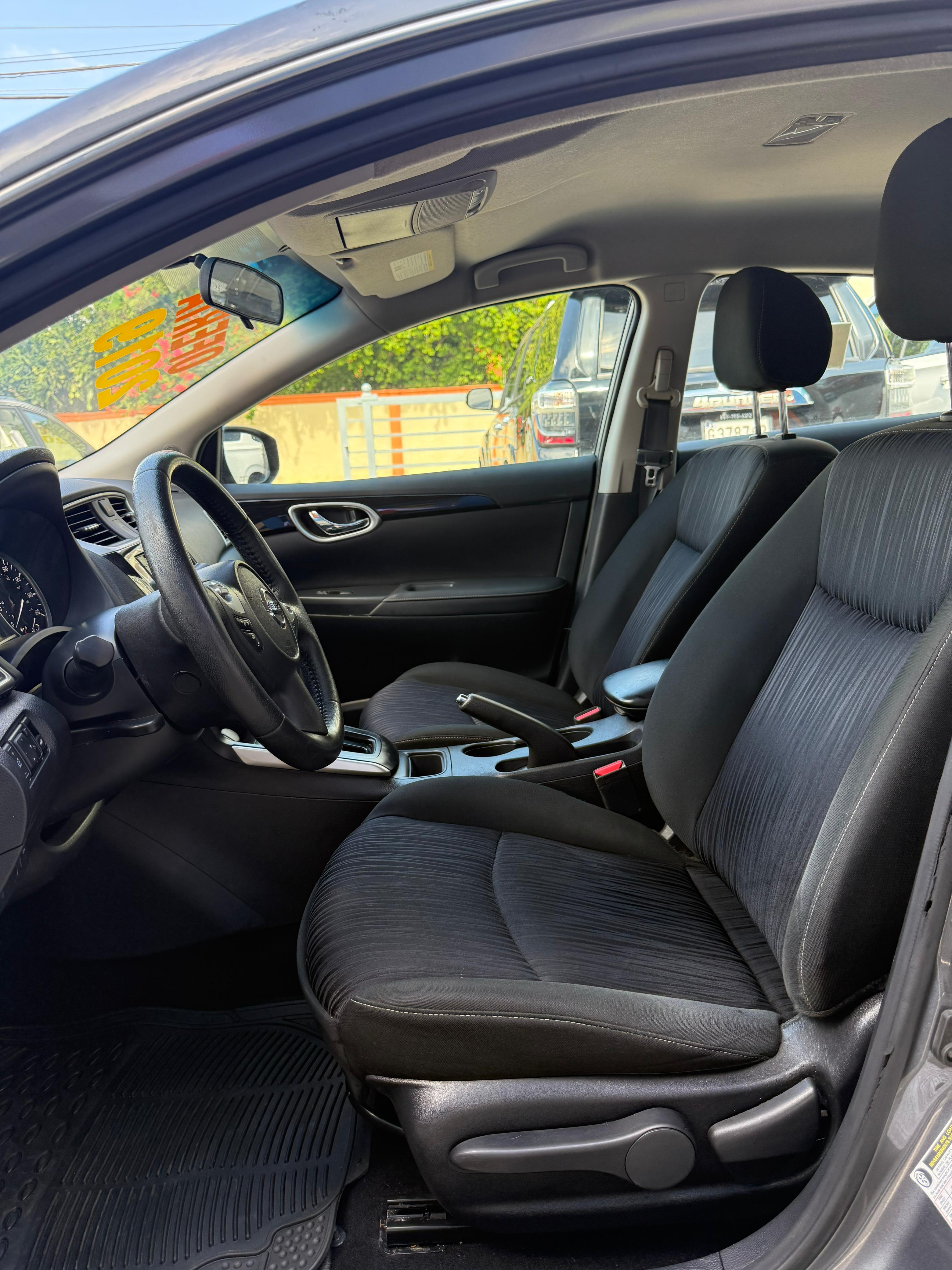 carros - nissan sentra sv 7