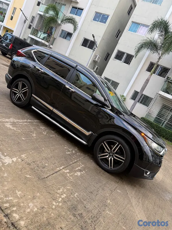 jeepetas y camionetas - Honda CR-V LX 4x2 automática 2019 4