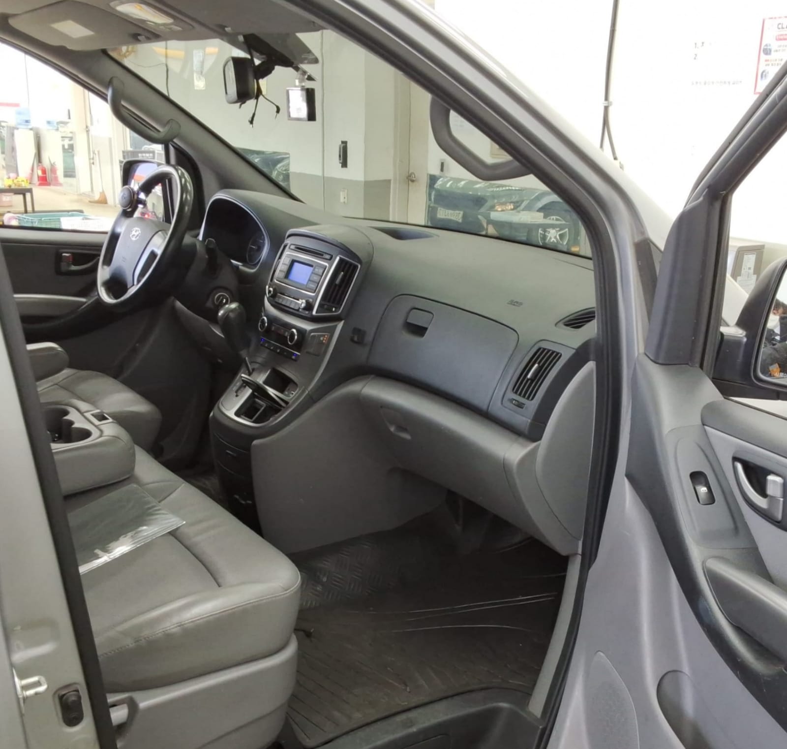jeepetas y camionetas - HYUNDAI TUCSON 2020 BLANCO DIESEL 8