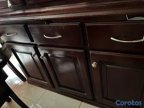 muebles y colchones - vitrina usada en caoba 3