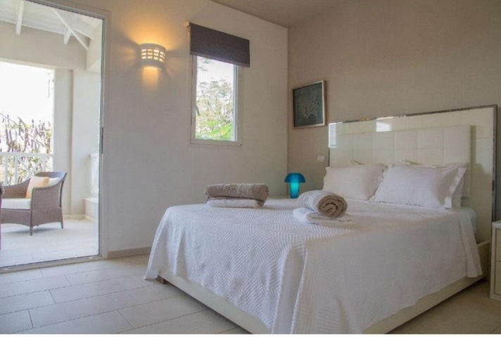 apartamentos - Proyecto en venta La Romana #24-1612 tres dormitorios, balcón, muelle propio.
 2