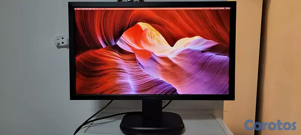 computadoras y laptops - Monitor ViewSonic 24 Pulg full 1080p Con Bocinas internas 1