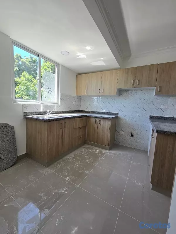 apartamentos - vendo nuevo independencia piso 4 tres habitaciones dos baños dos parqueos balcón 6