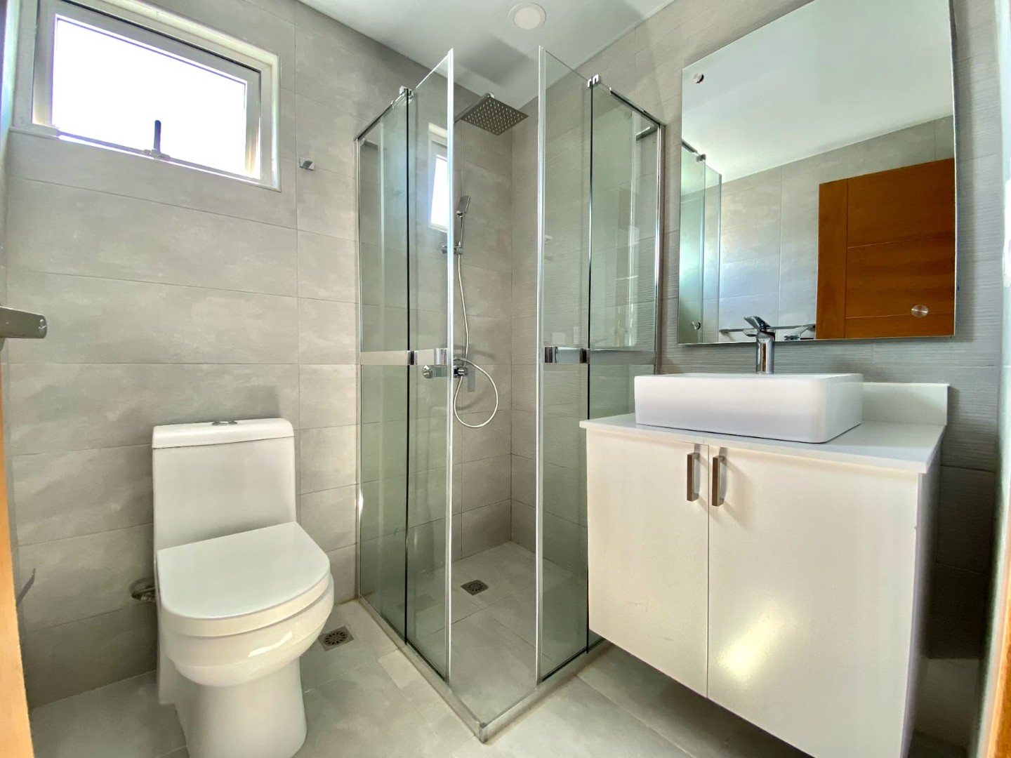 apartamentos - Apartamento con línea blanca en Naco con 2 habitaciones 5