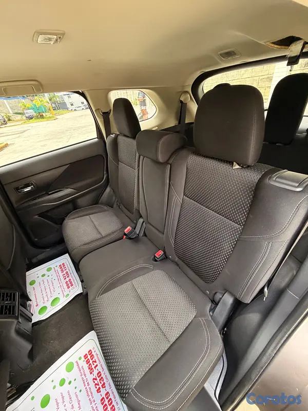 jeepetas y camionetas - Mitsubishi Outlander 2020 17