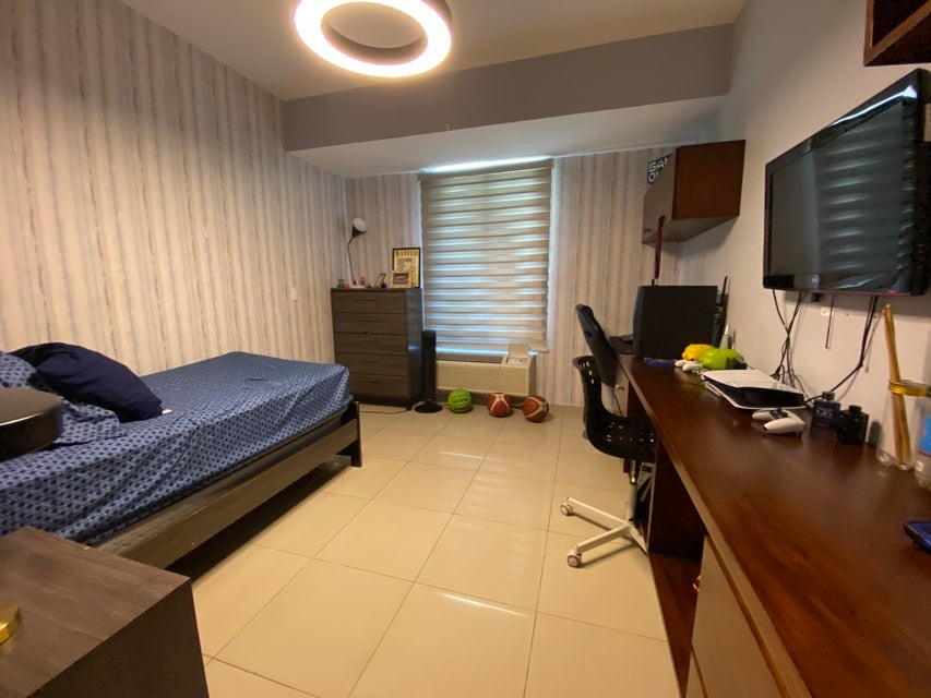 apartamentos - Apartamento en venta #24-1781 amplio, luminoso, 3 hab Cuarto de servicio Gym 4