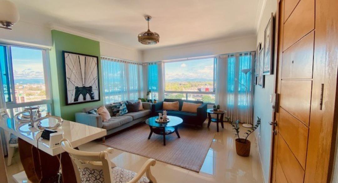 apartamentos - Apto en piso alto en Ens. Paraiso 0