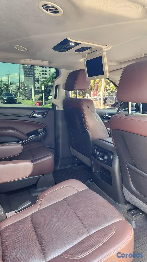 jeepetas y camionetas - Chevrolet Tahoe LTZ 3
