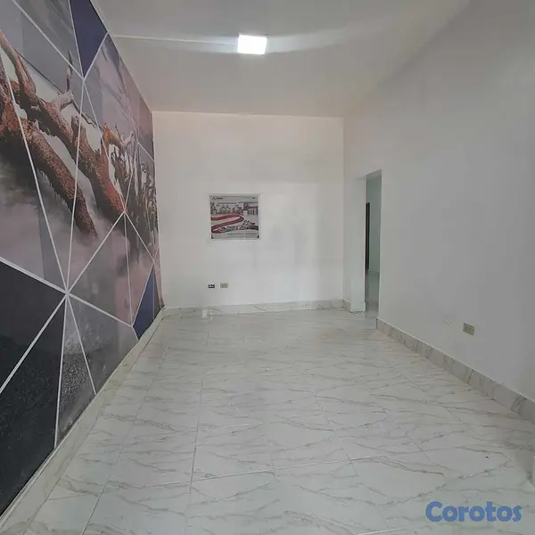 oficinas y locales comerciales - Local 1er piso en Gazcue 3