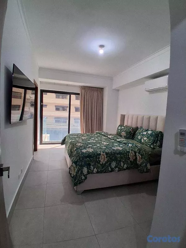 apartamentos - Apartamento Amueblado en piantini    US$ 3000  9