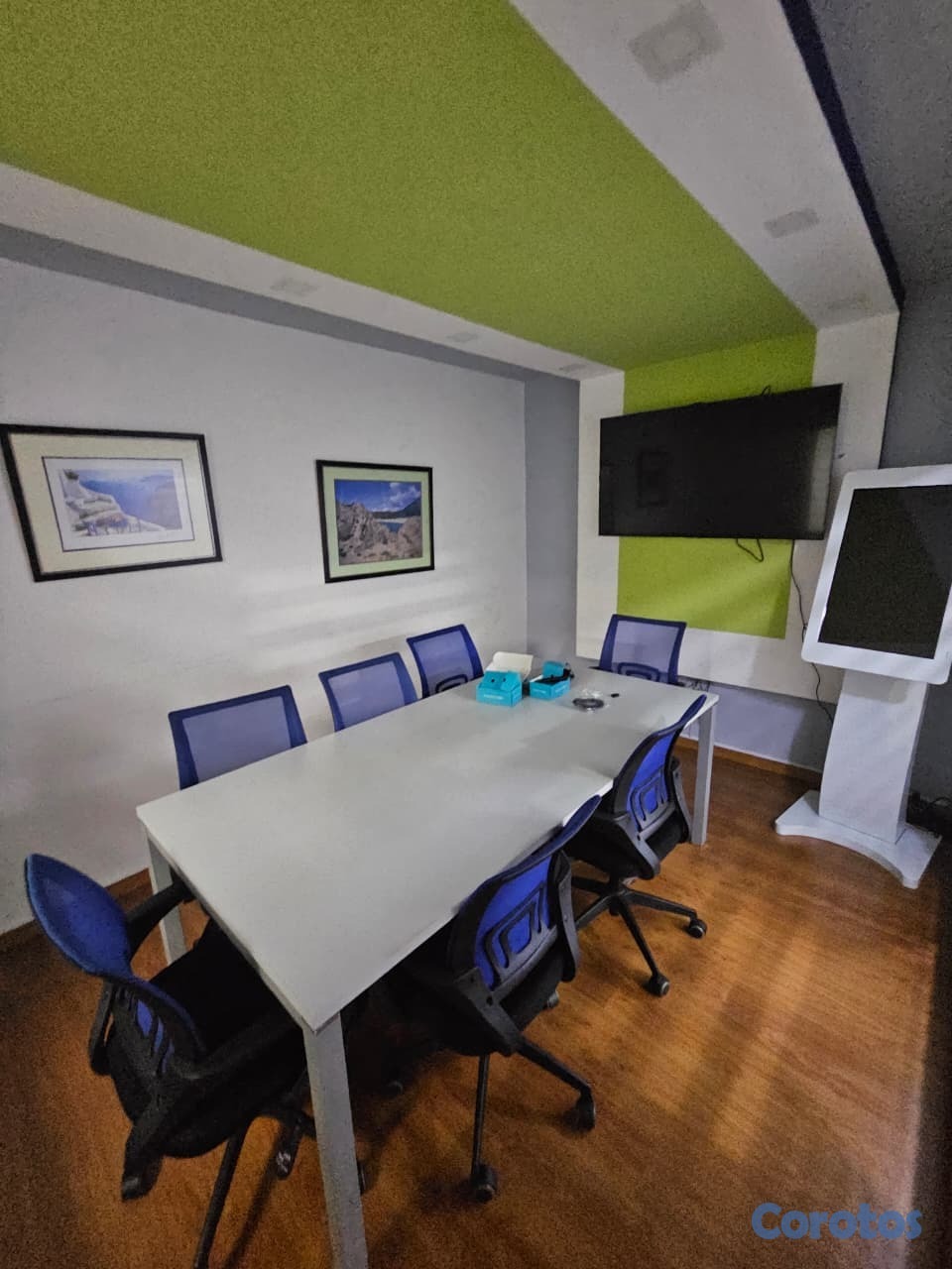 oficinas y locales comerciales - ALQUILO Local Comercial en LA ESPERILLA, 135 Mts.2, 6 Oficinas, LOBBY 6