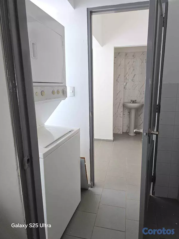 apartamentos - Urb. REAL, apto Clásico remodelado nivel alto excelente Distribución y ubicación 9