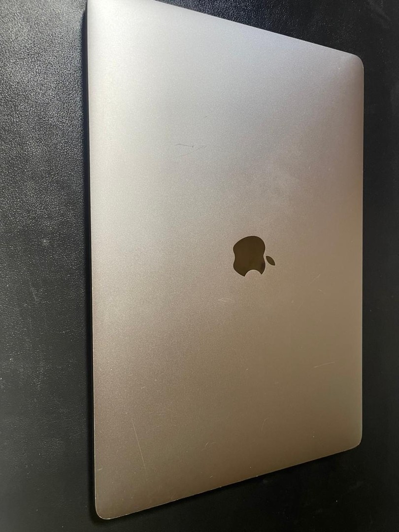 computadoras y laptops - 💻 MacBook Pro A1707 – 15" (2016) – Para repuestos o reparación 1