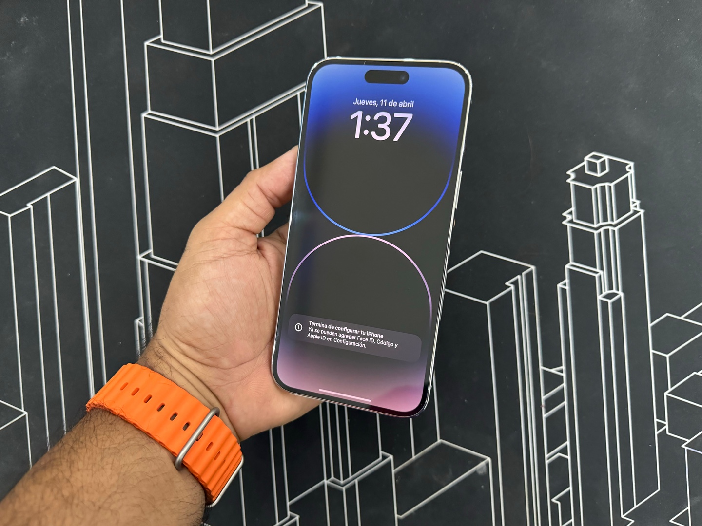 celulares y tabletas - iPhone 14 Pro Max 512GB Silver Como Nuevo, Desbloqueado, RD$ 56,500 NEG 1