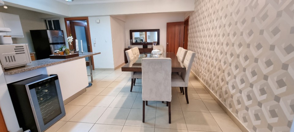 apartamentos - 🔵Apartamento 2do piso en Evaristo Morales 
 7