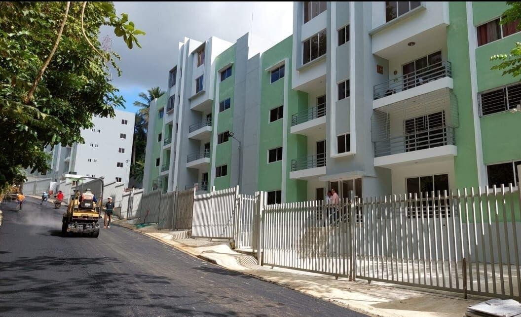 apartamentos - Hermoso Pent-House Arroyo Hondo constan de Tres Habitaciones 2