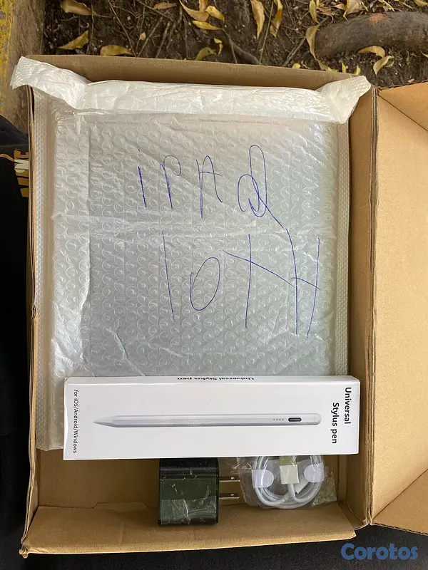 celulares y tabletas - iPad Pro 9.7 de 128 gb con lápiz y cargador 3