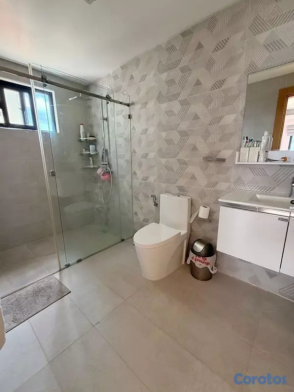 apartamentos - Penthouse con jacuzzi privado, 4 habitaciones, 3 parqueos  11