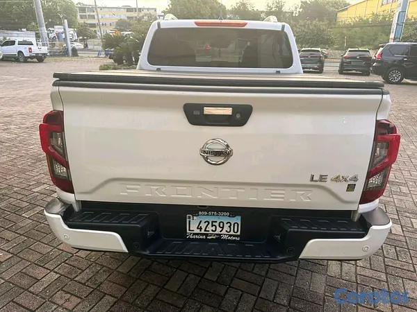 jeepetas y camionetas - Nissan frontier le 2022 8