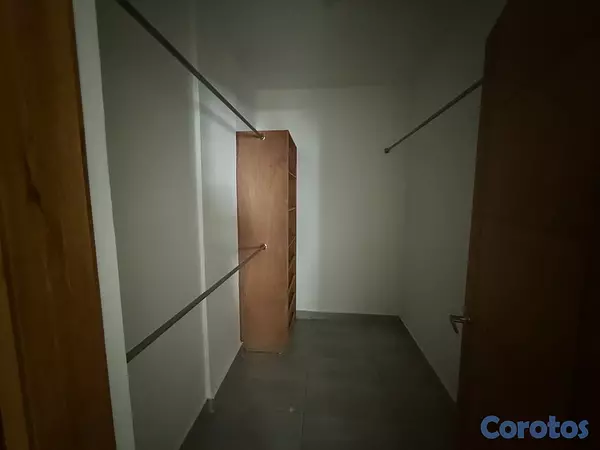 apartamentos - vendo en el millón pis 4 tres habitaciones 2.5 baños dos parqueo balcón servicio 3
