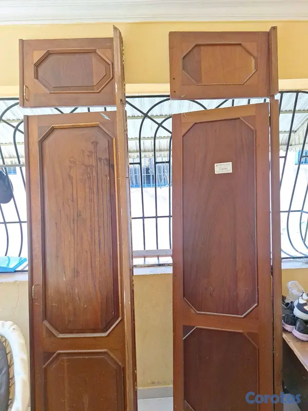 decoración y accesorios - puertas de caoba closet 4