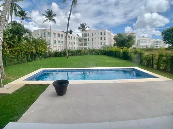 casas vacacionales y villas - Se vende Villa  en Playa Nueva Romana 6