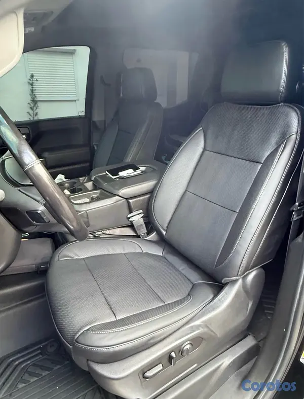 jeepetas y camionetas - Chevrolet Silverado LT Z71 Duramax  5
