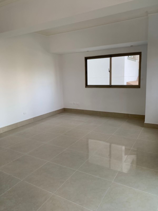 apartamentos - Apartamento amplio y céntrico bella vista 5