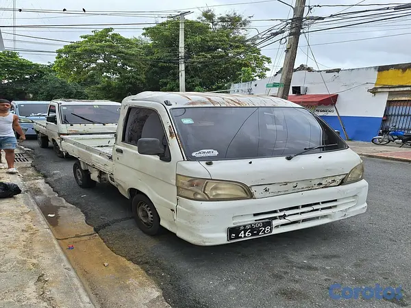 jeepetas y camionetas - Hijet Daihatsu 2012 automatica 2