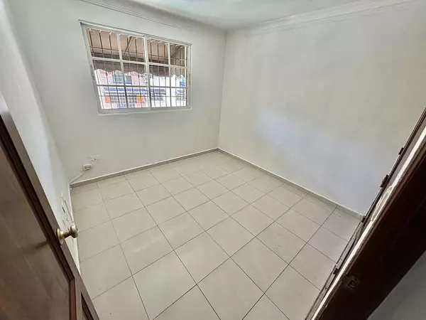 apartamentos - Venta de Apartamento Amueblado Bella Vista Norte 2