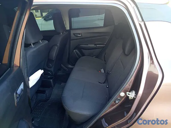 carros - Suzuki Swift 2020 9