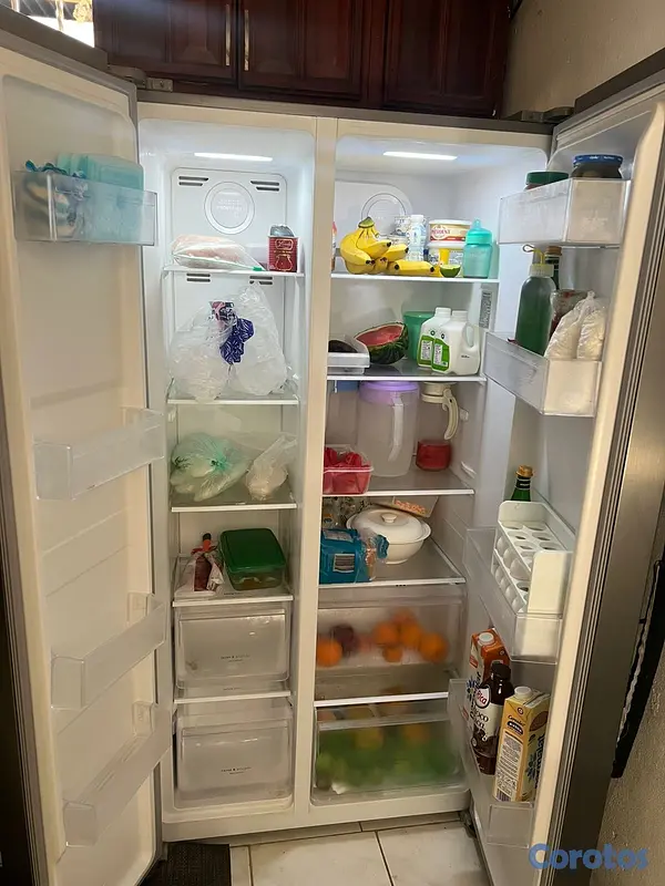 electrodomesticos - Nevera de 2 puertas FRIGIDAIRE  3