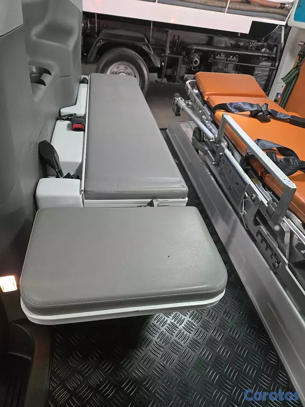 otros vehiculos - HYUNDAI GRAND STAREX AMBULANCIA 2017 2