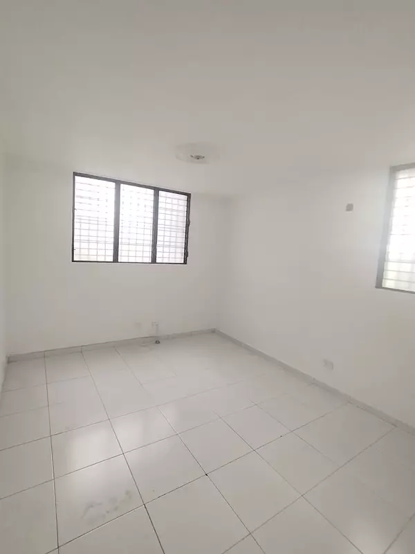 apartamentos - Vendo o Alquilo Apartamento en Serralles  2