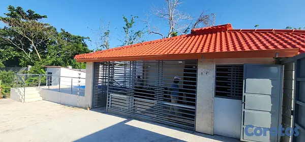 casas vacacionales y villas - SE VENDE ESTA HERMOSA FINCA, TOTALMENTE NUEVA, DE 1000 METROS CUADRADOS.
 5
