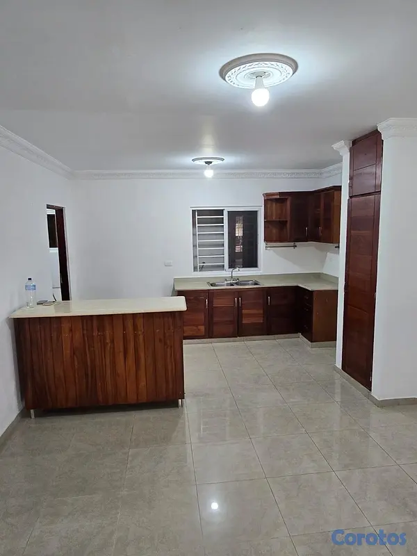 apartamentos - Oportunidad en Evaristo Morales de 3 habitaciones 2.5 baños  2 parqueo ascensor  3