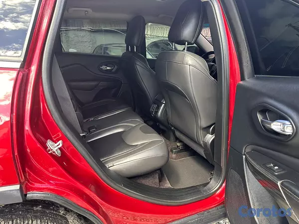 jeepetas y camionetas - Jeep Cherokee Latitude 2017 12