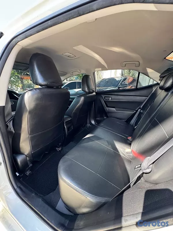 carros - Toyota Corolla LE Plus 2018 5
