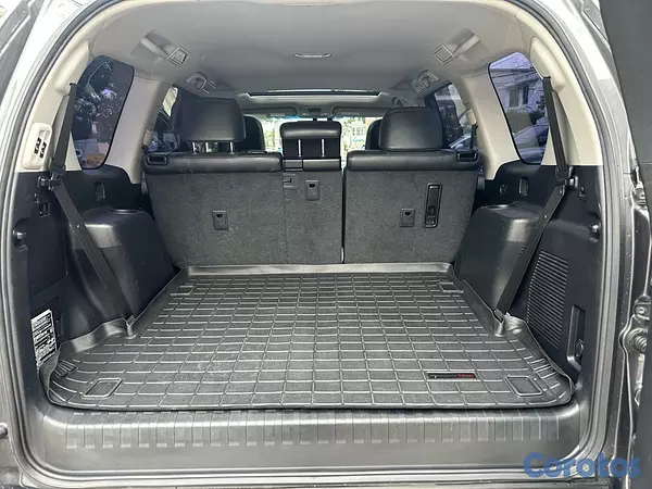 jeepetas y camionetas - Toyota Land Cruiser Prado VX-L año 2019 10