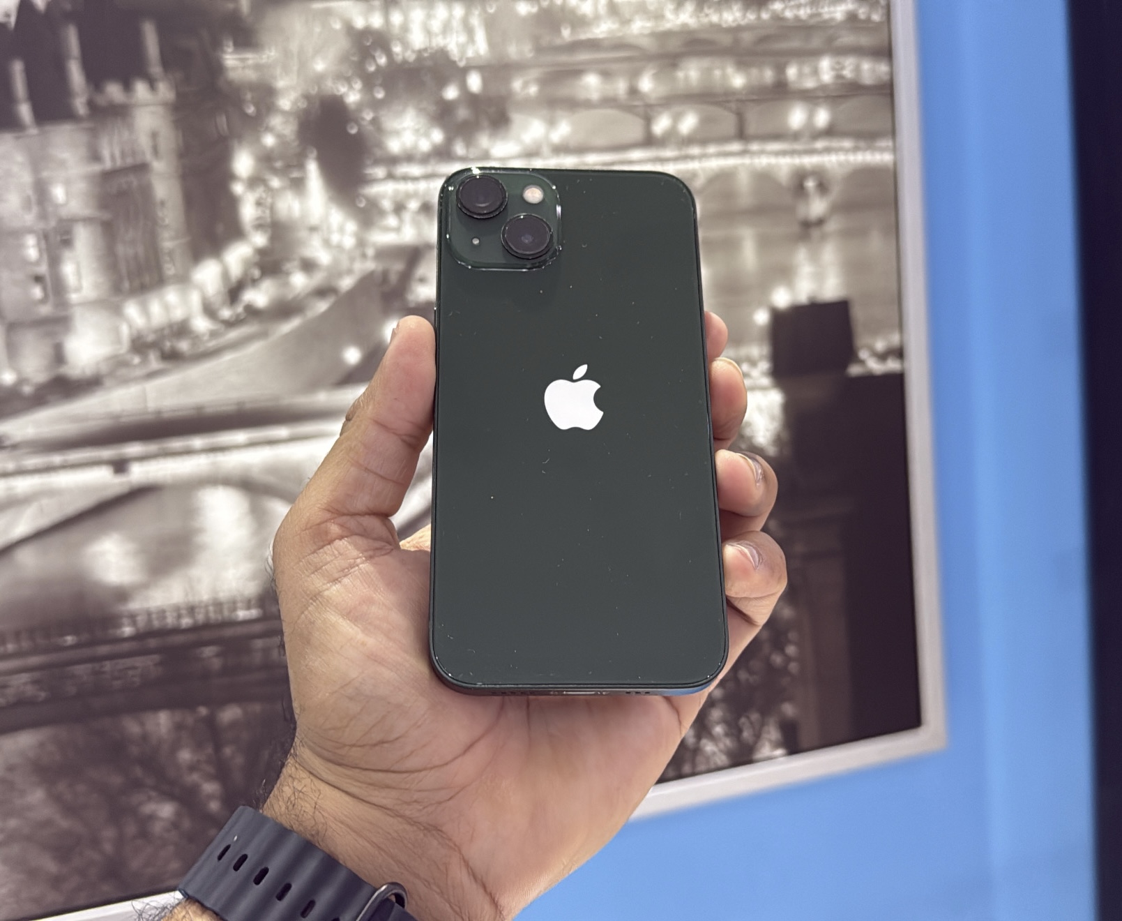 celulares y tabletas - iPhone 13 Regular 128GB Como Nuevo RD$ 21,500 NEG 0
