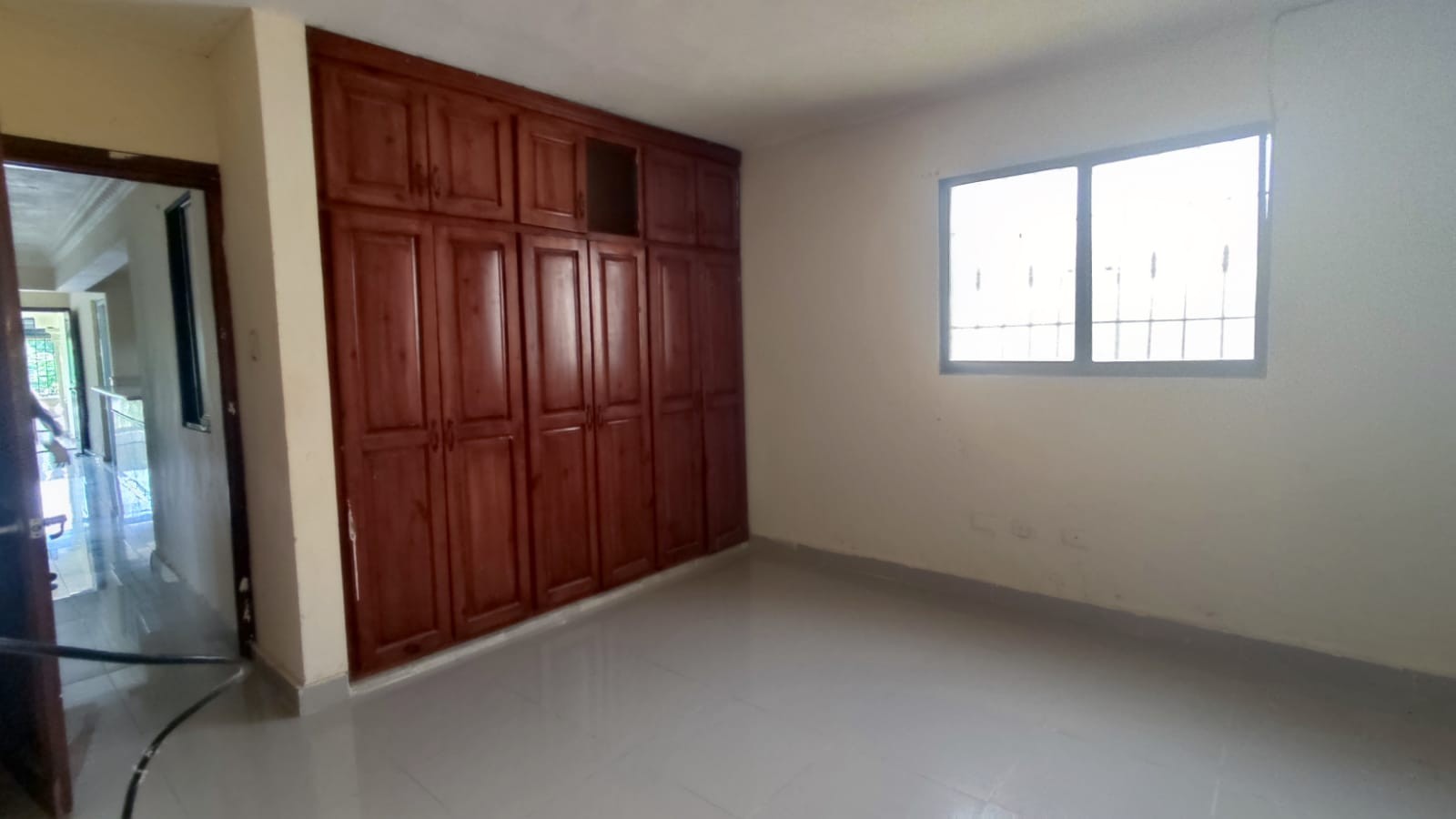 casas - Casa con 4 niveles, Charles de Gaulle (J.E)  2