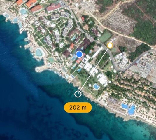 apartamentos - Proyecto en venta La Romana #24-1612 tres dormitorios, balcón, muelle propio.
 5