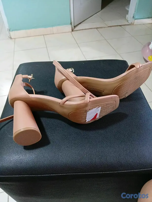 zapatos para mujer - Hermosas zapatillas color Beige 4