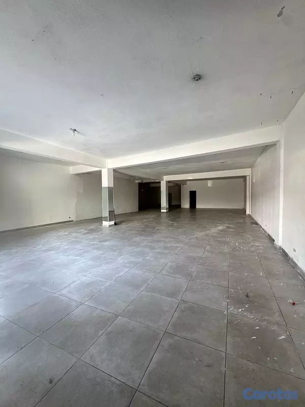 oficinas y locales comerciales - LOCAL COMERCIAL 3