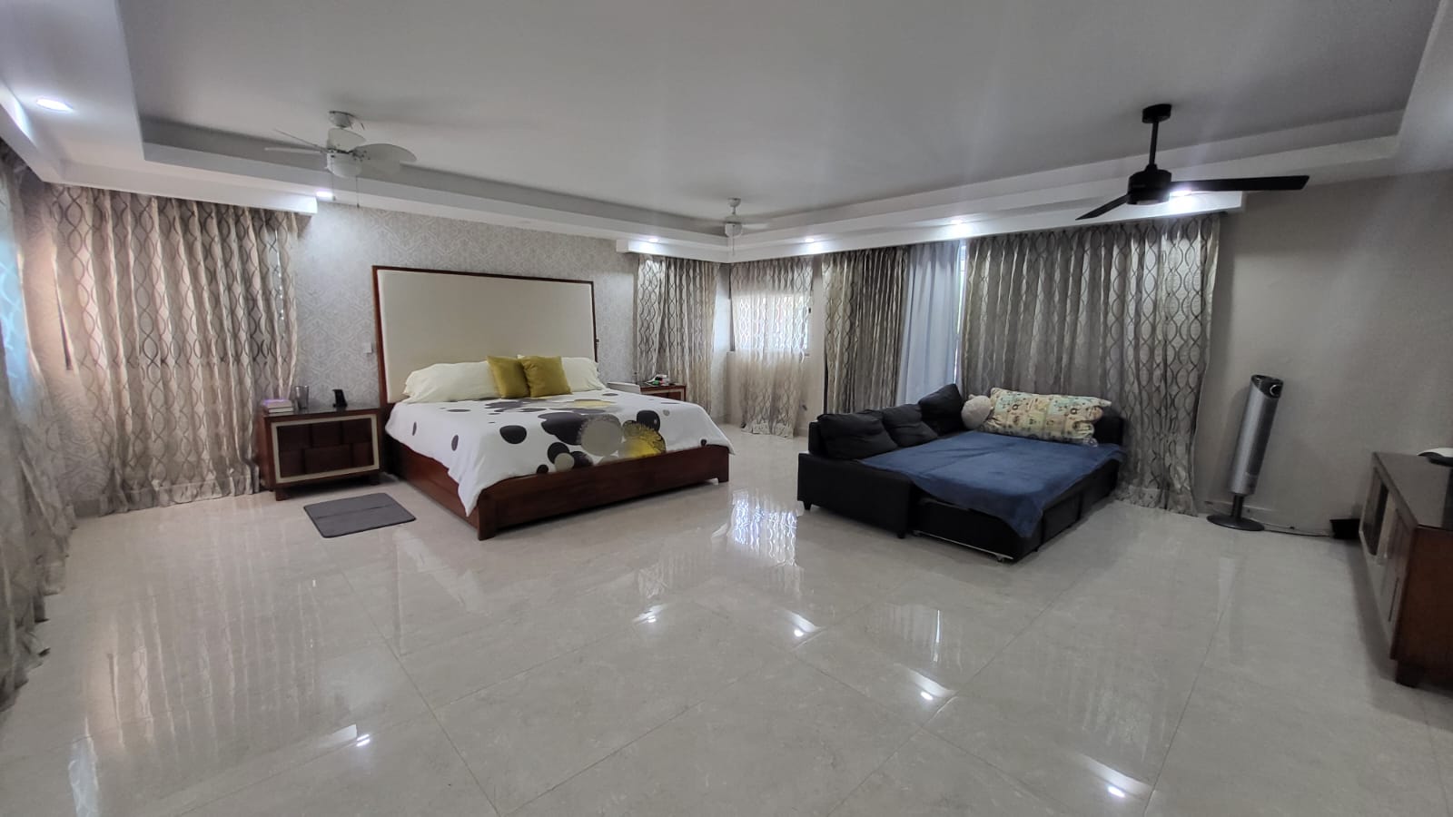 casas - Casa en Venta en Los Cacicazgos 4 hab. con baño 5