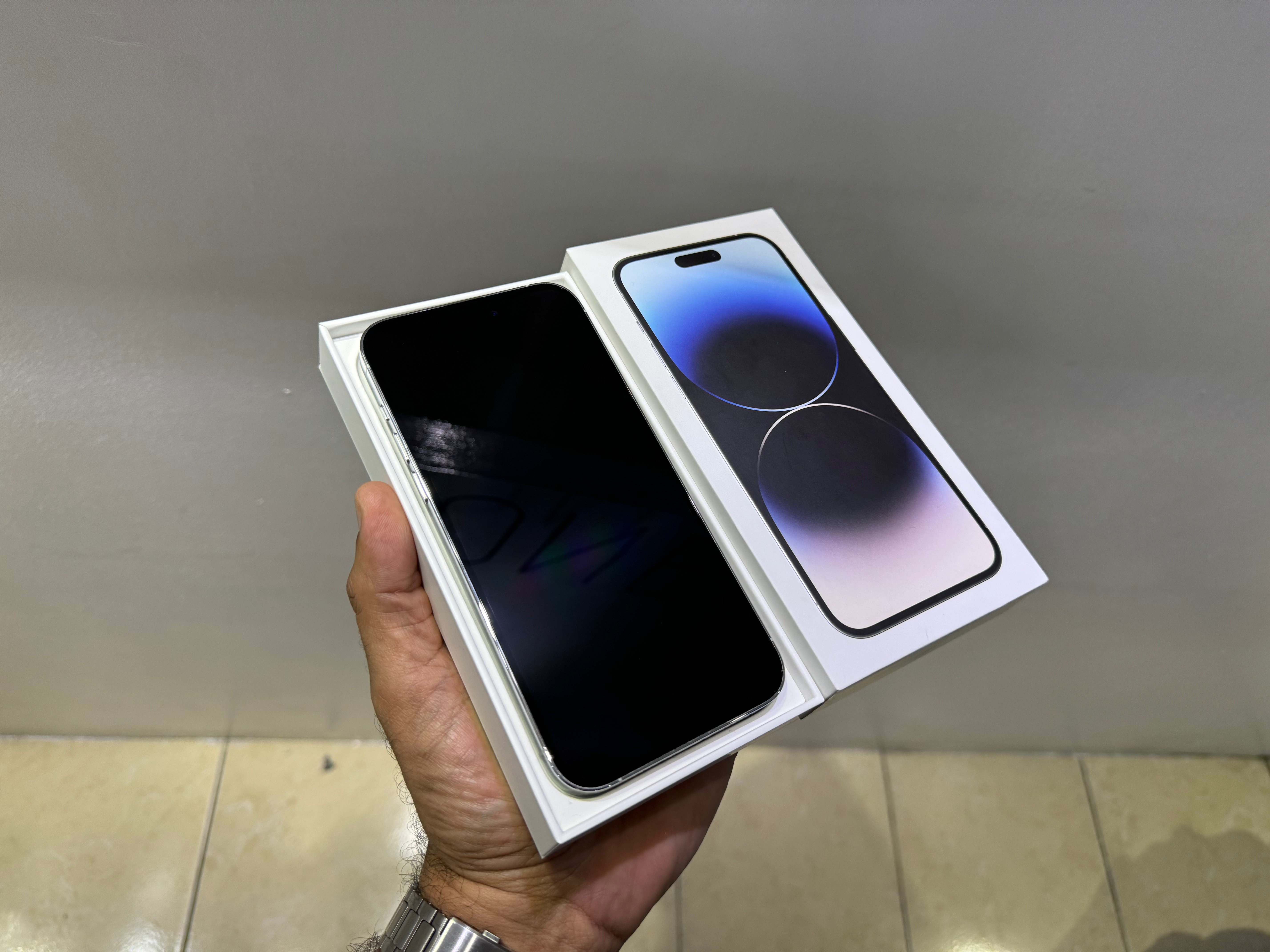 celulares y tabletas - iPhone 14 Pro Max 256GB Silver Como Nuevo,$ 48,500 1